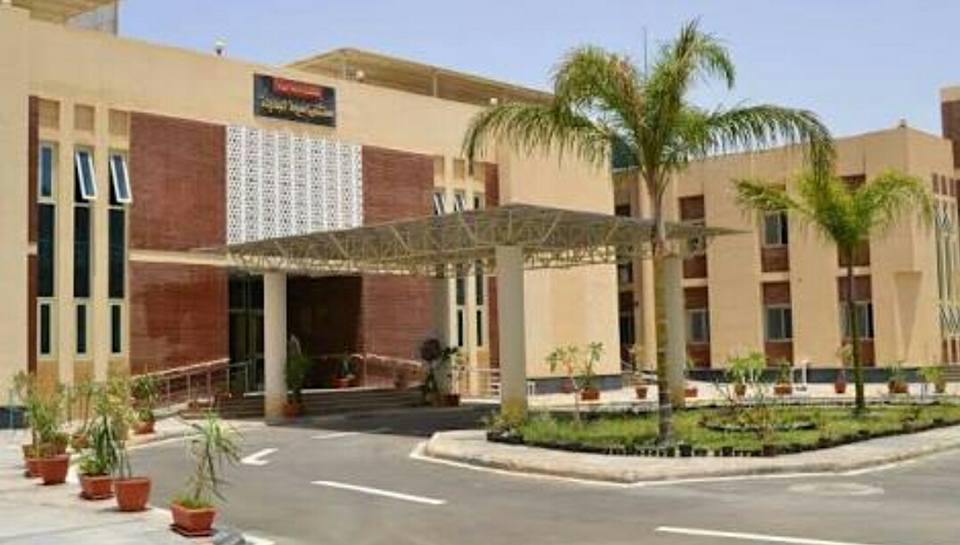 صور مستشفى أسيوط الجديدة الجامعي